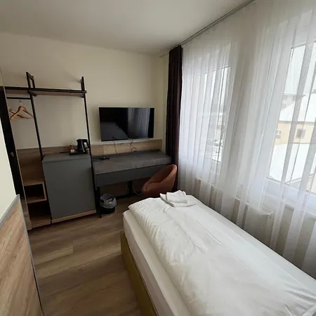 Turm 24h Self Check In By H&h Hotel