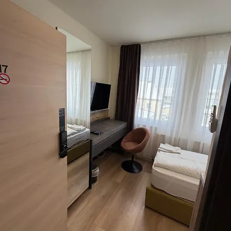Hotel Turm 24h Self Check In By H&h