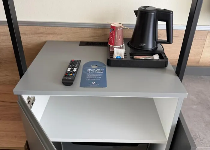 Turm 24h Self Check In By H&h 2* リンツ