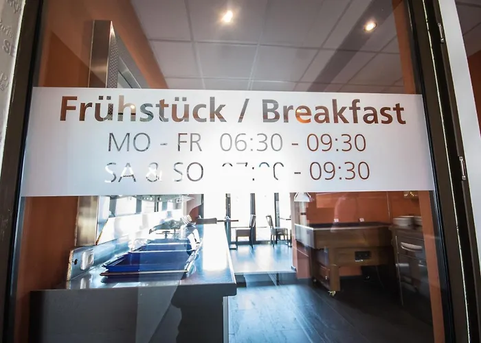 Turm 24h Self Check In By H&h ホテル リンツ